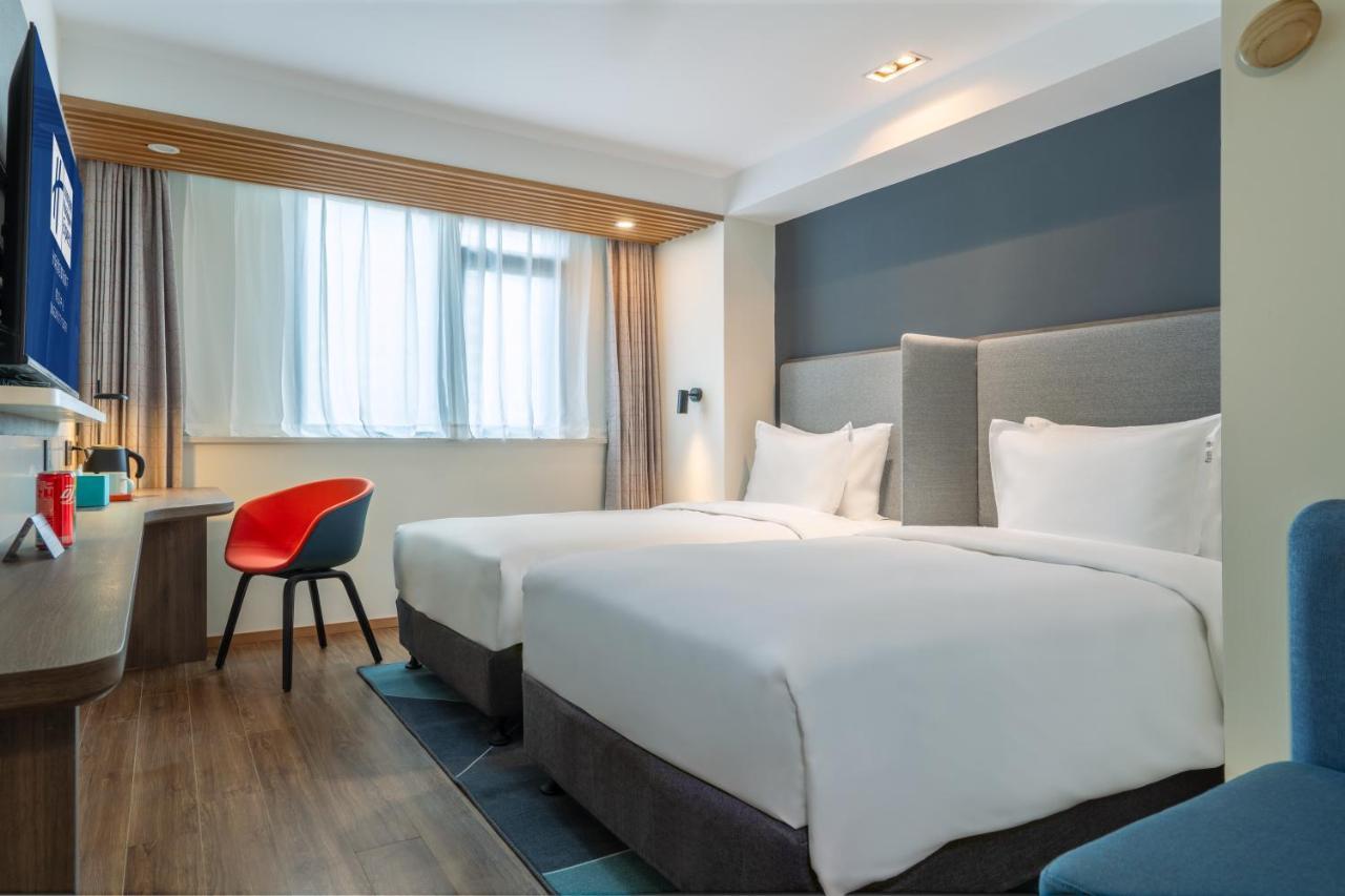 Holiday Inn Express Qingdao City Center By Ihg Exterior foto