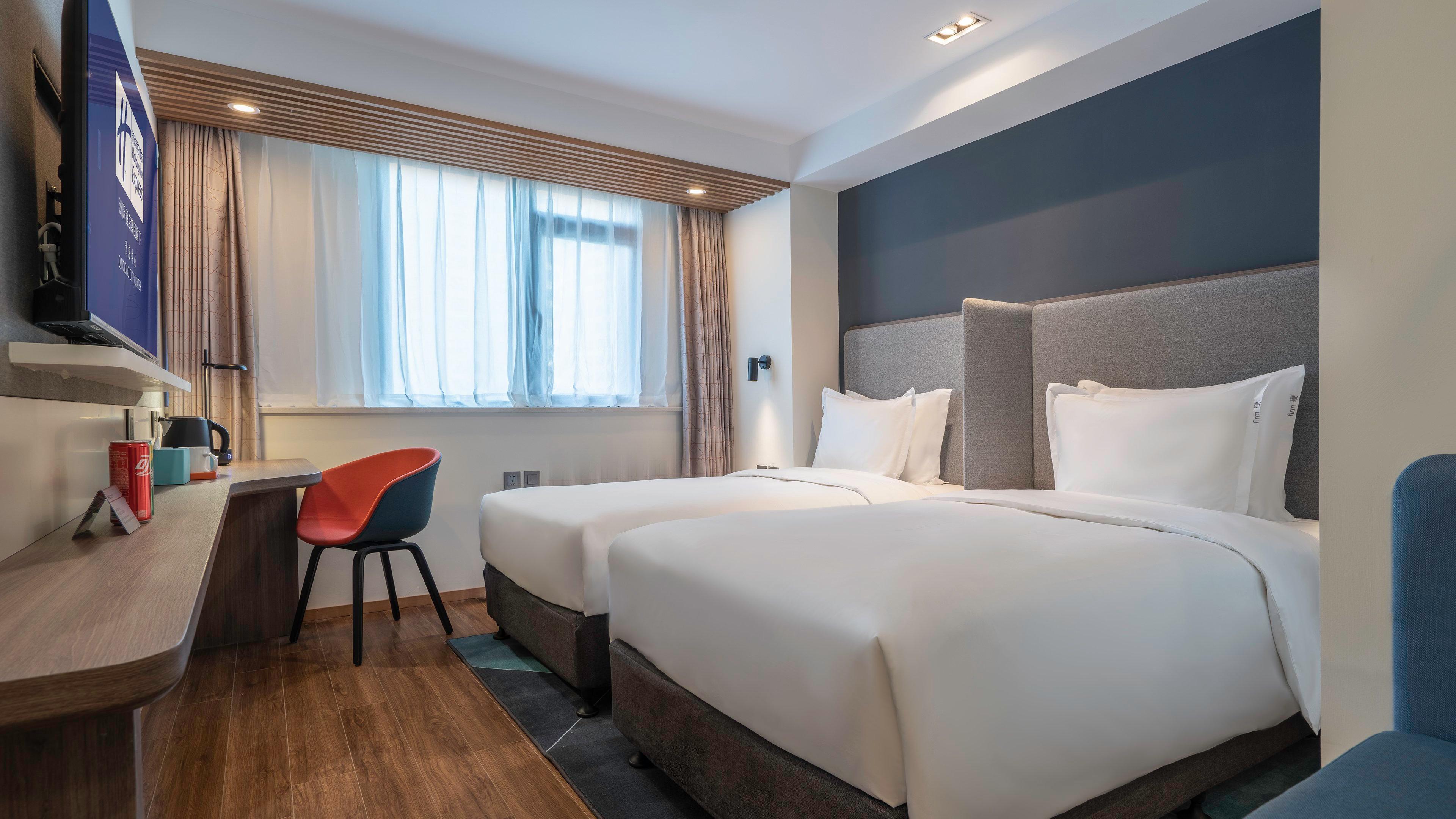 Holiday Inn Express Qingdao City Center By Ihg Exterior foto