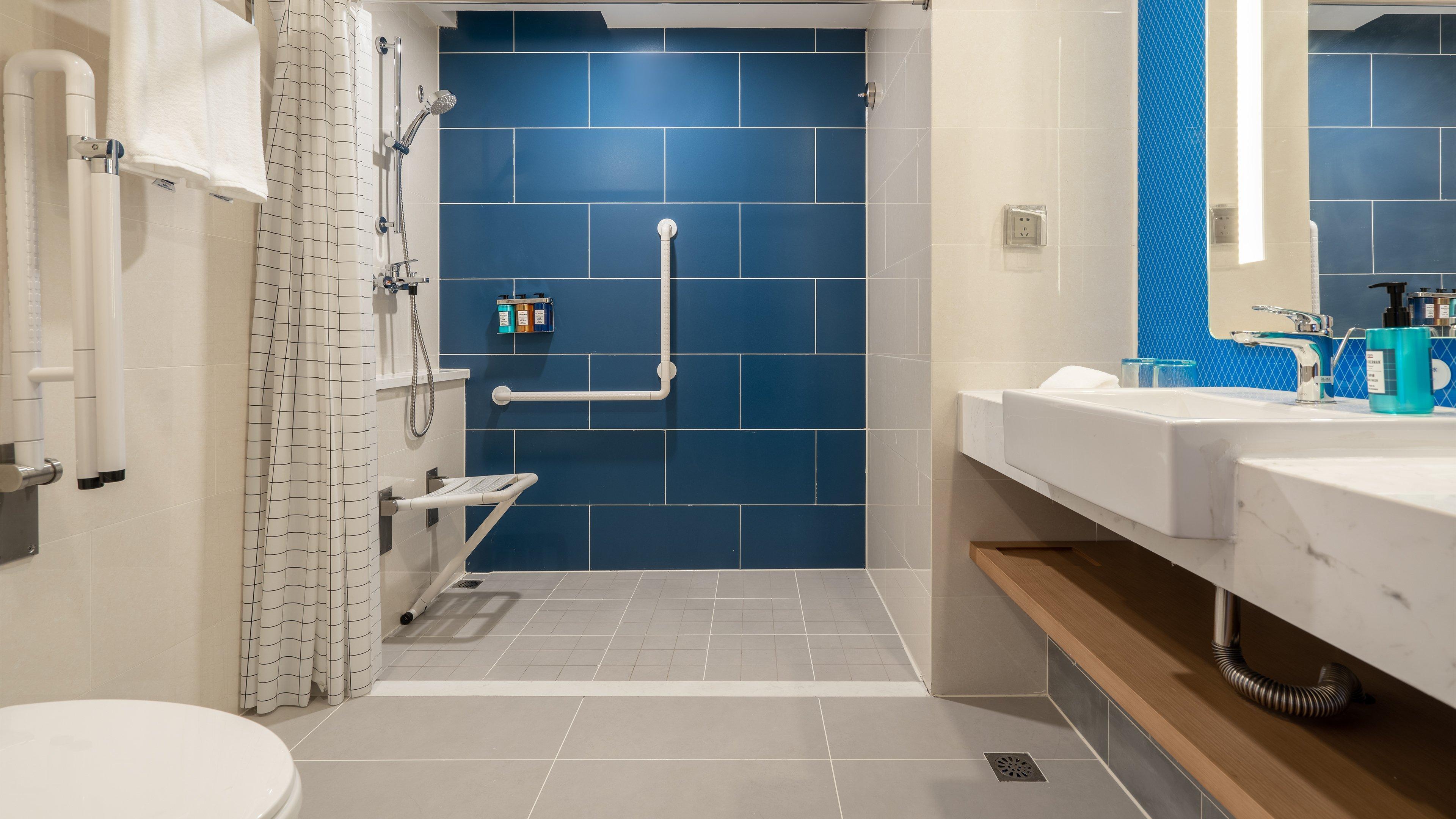 Holiday Inn Express Qingdao City Center By Ihg Exterior foto
